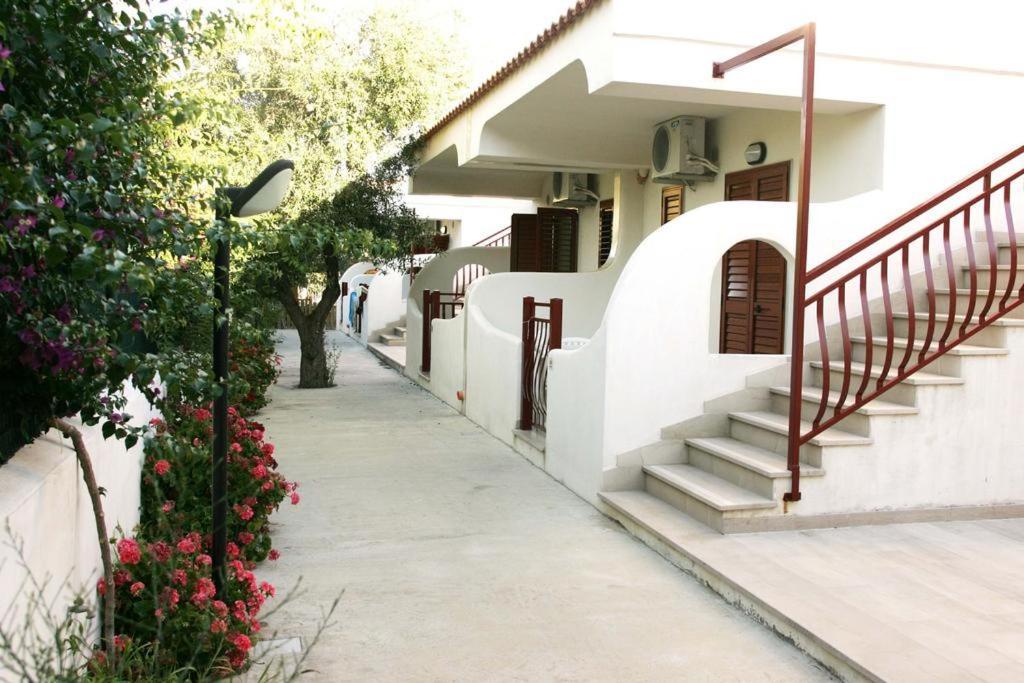 Residence Adriatico Маттината Экстерьер фото